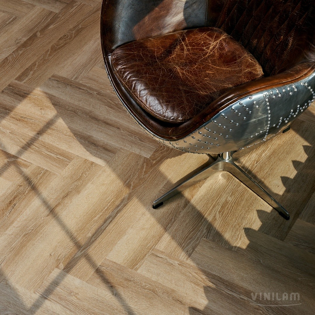 LVT ламинат VINILAM Parquet Herringbone Glue 43кл IS11166 Паркет Классический Glue